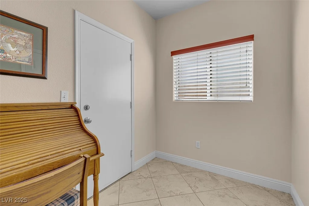 3025 Bonnie Rock, Las Vegas, NV 89134