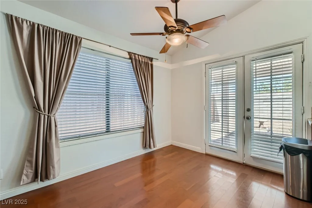 6412 Yarmouth, Las Vegas, NV 89108