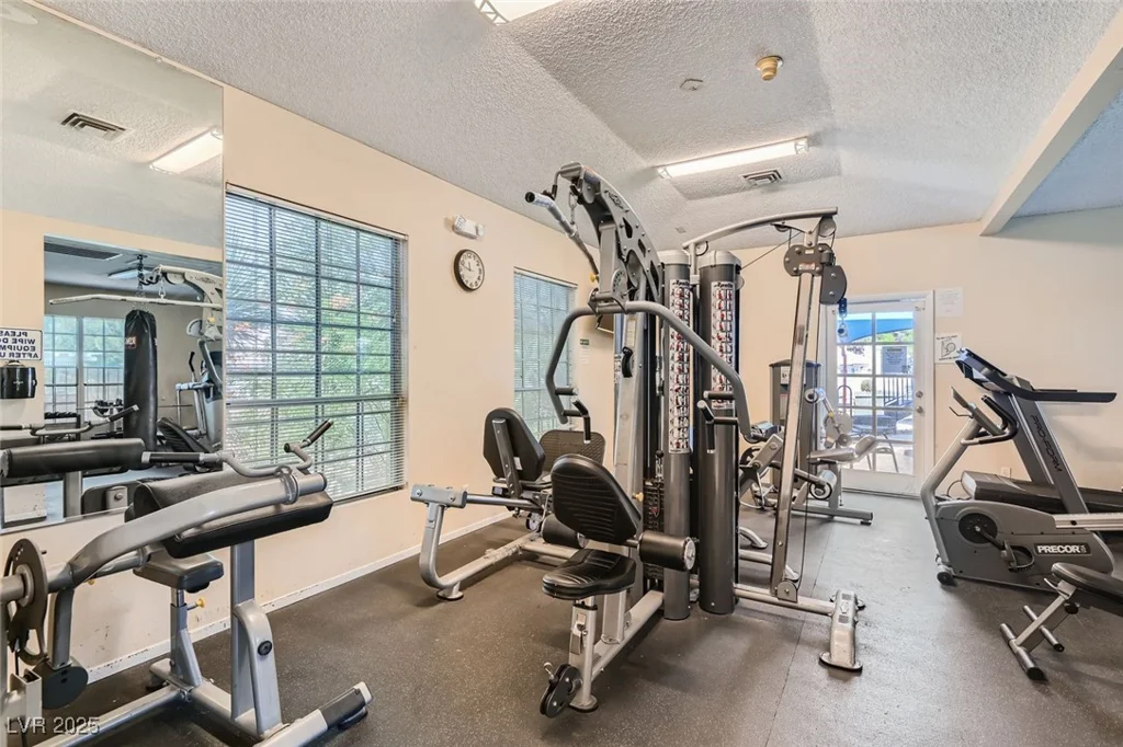 6412 Yarmouth, Las Vegas, NV 89108
