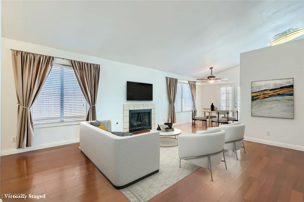 6412 Yarmouth, Las Vegas, NV 89108