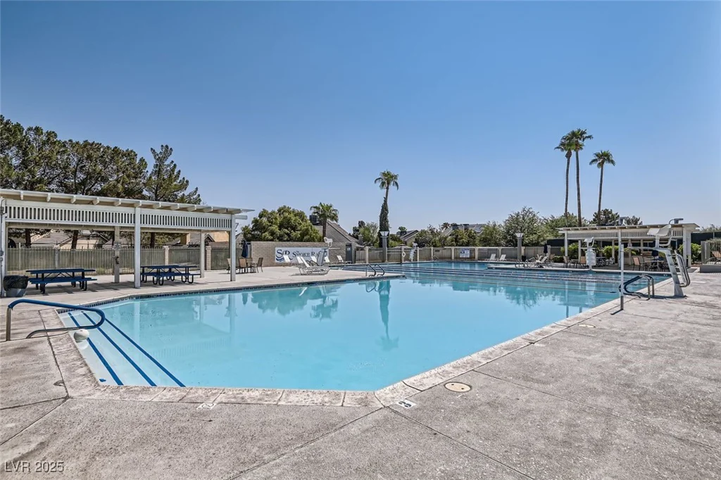 6412 Yarmouth, Las Vegas, NV 89108
