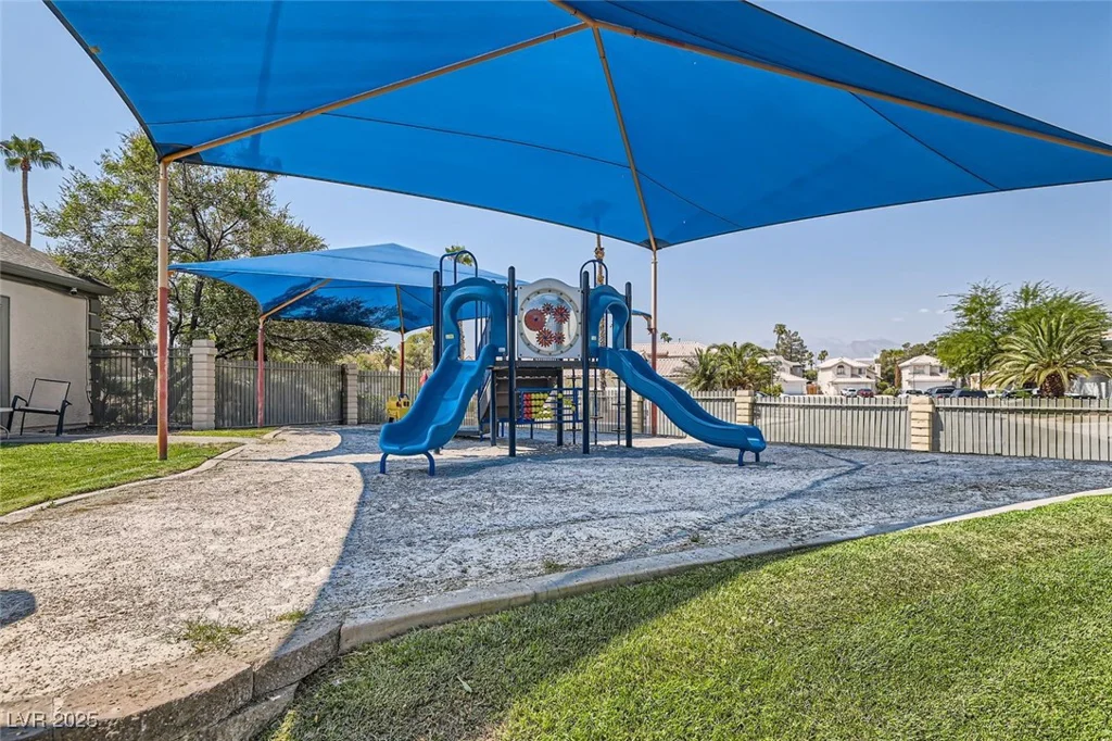 6412 Yarmouth, Las Vegas, NV 89108
