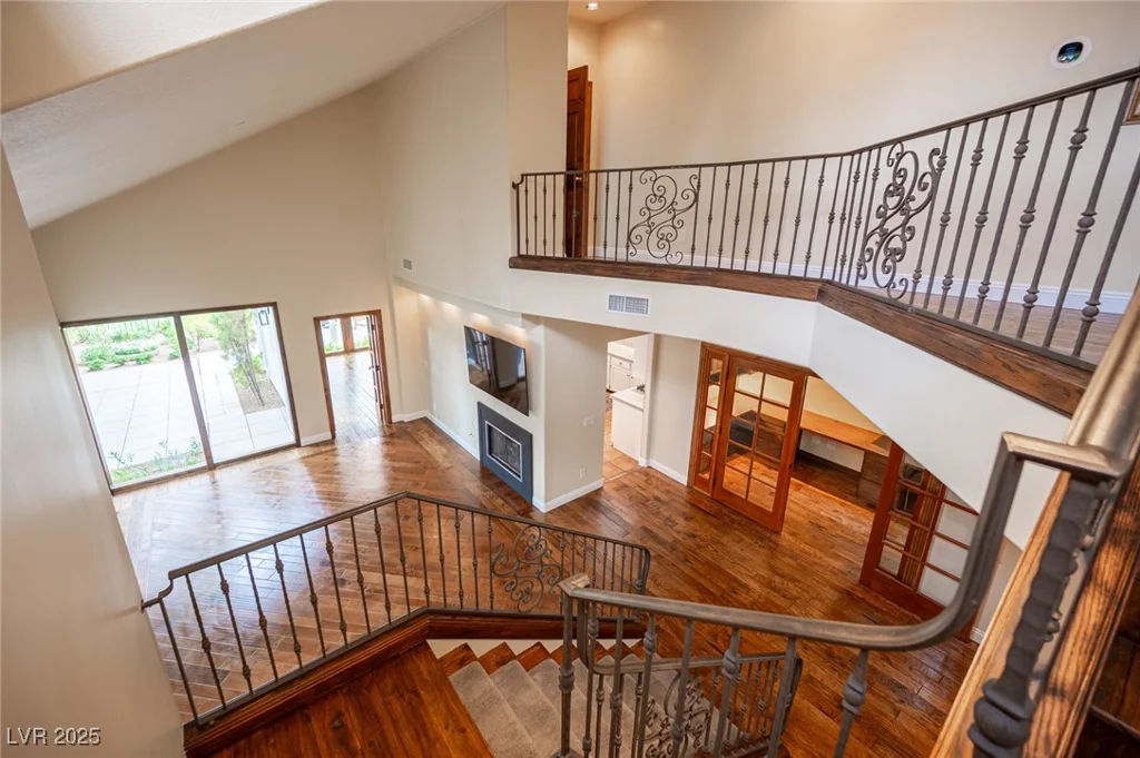 2112 Lookout Point, Las Vegas, NV 89117