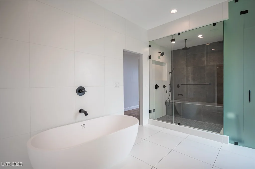 2112 Lookout Point, Las Vegas, NV 89117