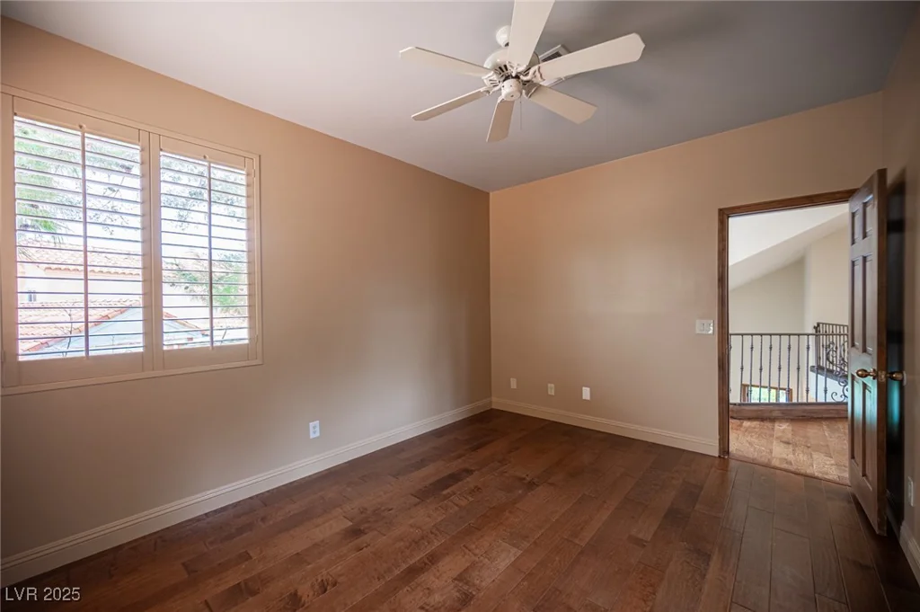 2112 Lookout Point, Las Vegas, NV 89117
