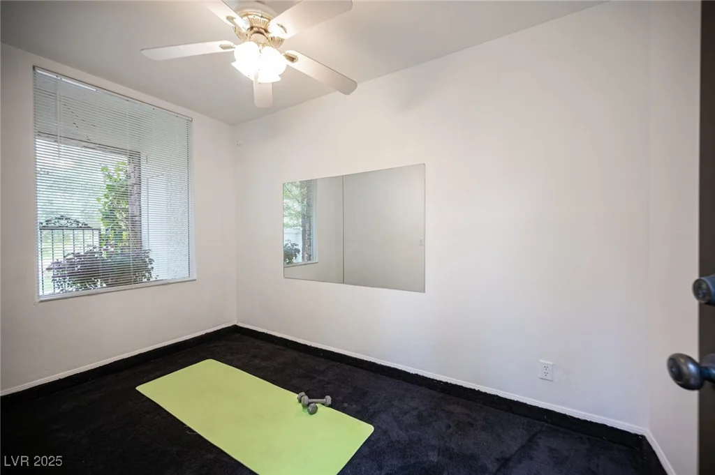 2112 Lookout Point, Las Vegas, NV 89117