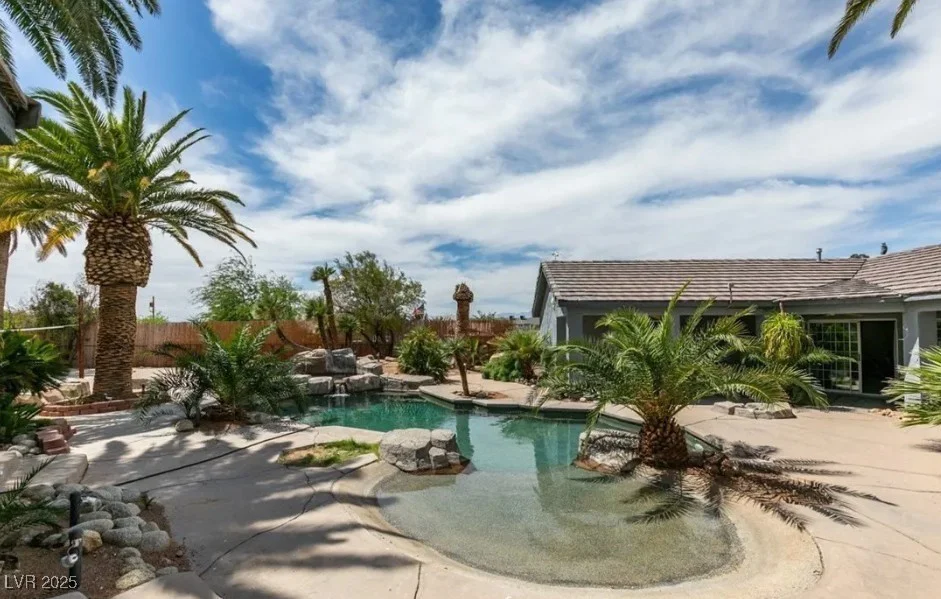 6520 Turtle Hill, Las Vegas, NV 89110