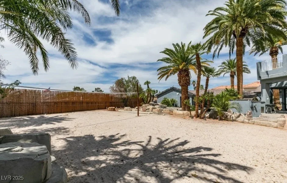 6520 Turtle Hill, Las Vegas, NV 89110