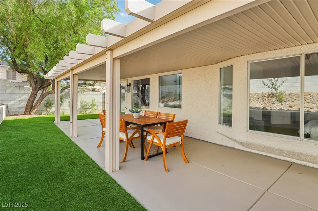 1966 Flagstone Ranch, Henderson, NV 89012