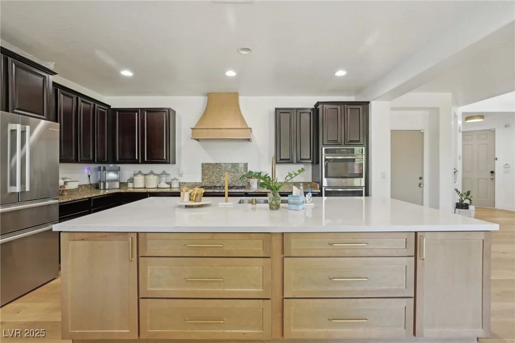 7426 Olmstead, Las Vegas, NV 89166