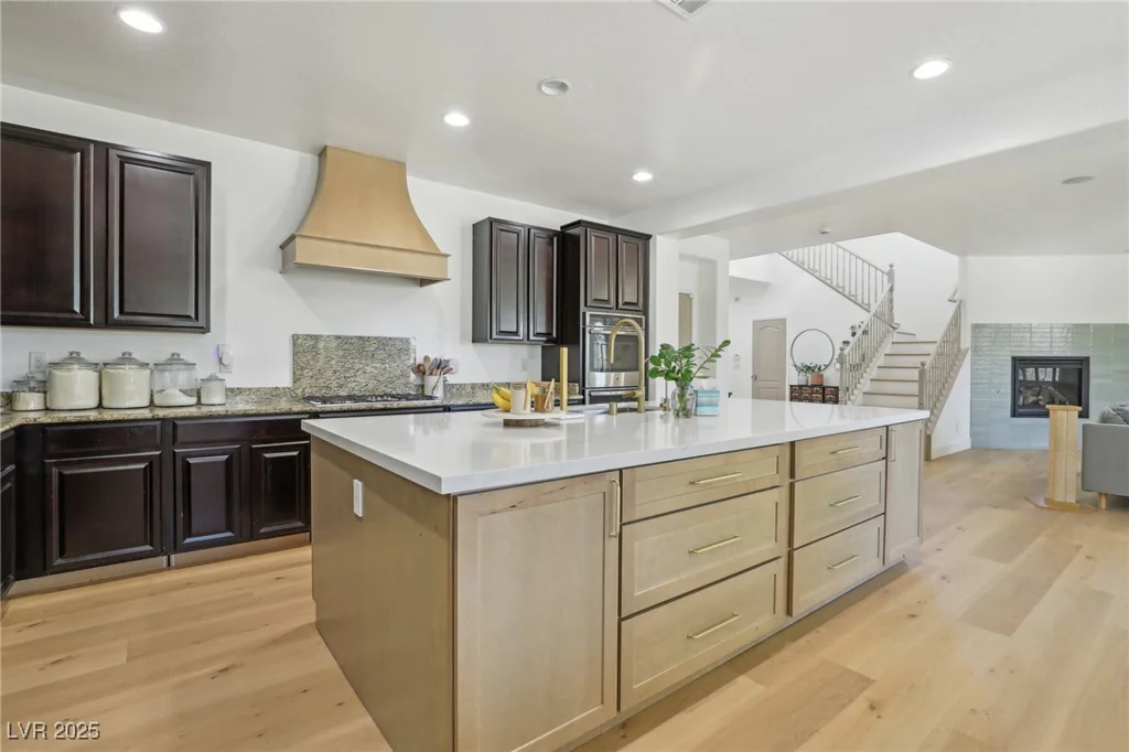 7426 Olmstead, Las Vegas, NV 89166