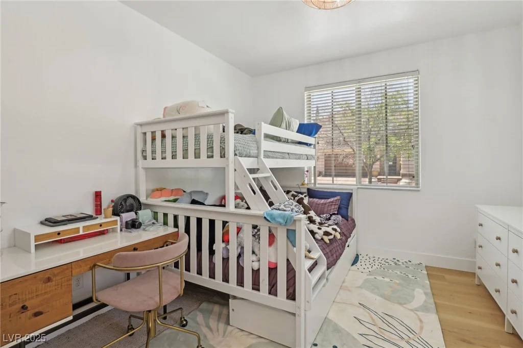 7426 Olmstead, Las Vegas, NV 89166