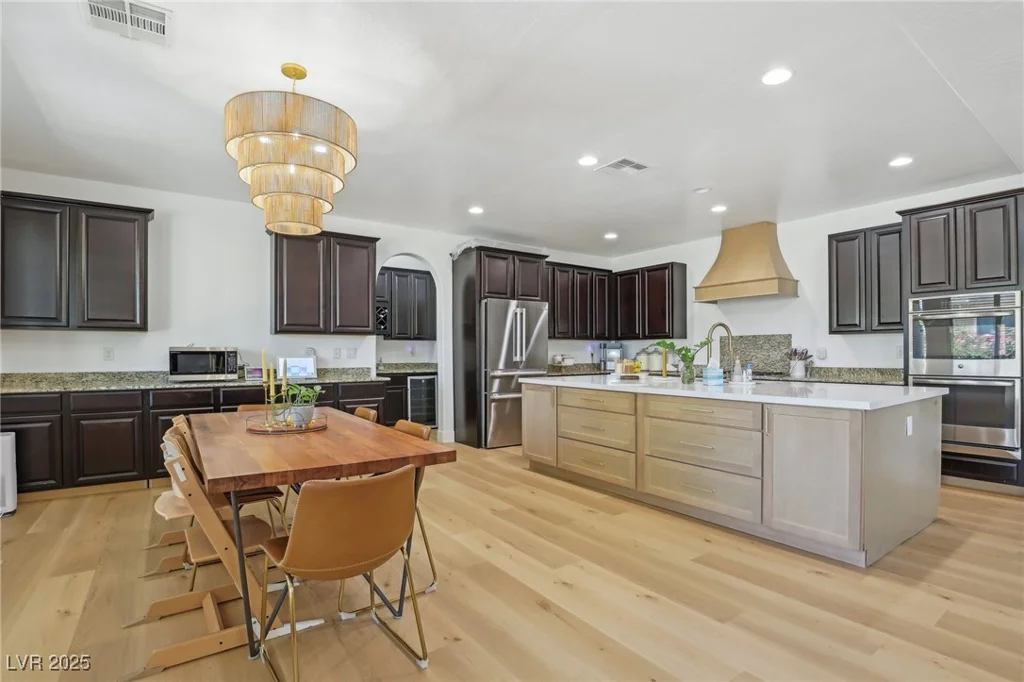 7426 Olmstead, Las Vegas, NV 89166