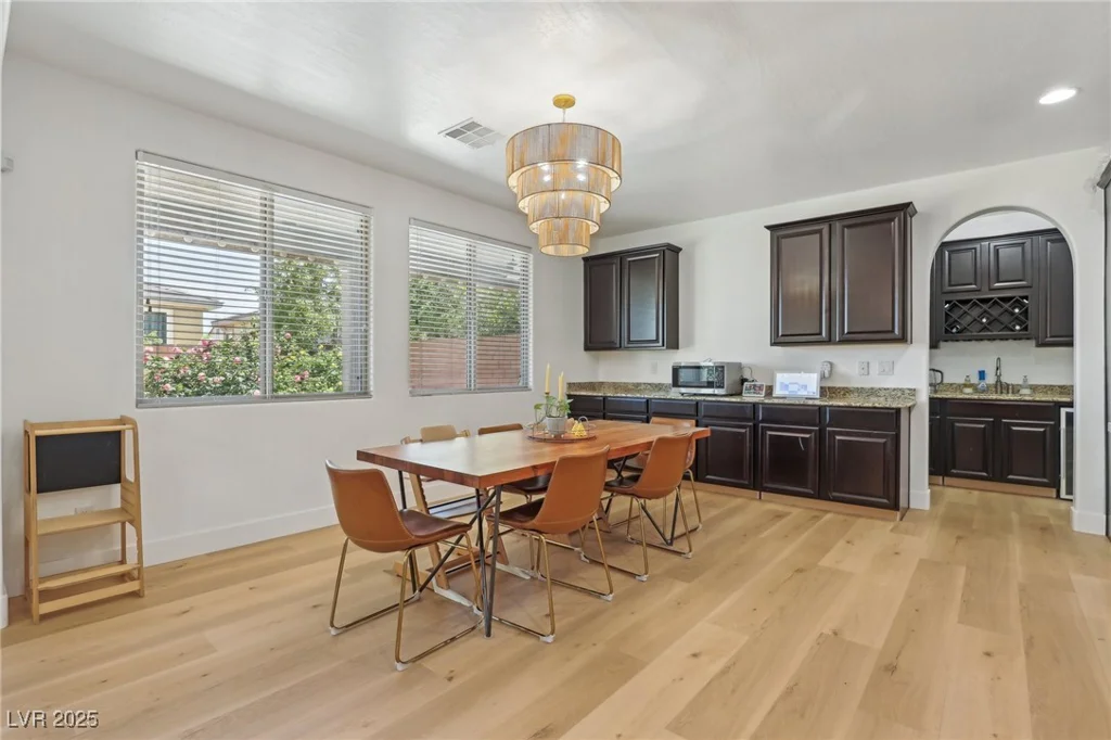 7426 Olmstead, Las Vegas, NV 89166