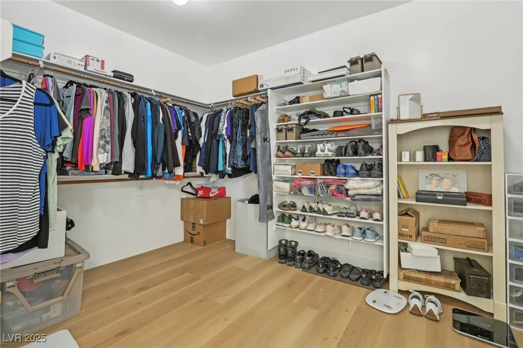 7426 Olmstead, Las Vegas, NV 89166