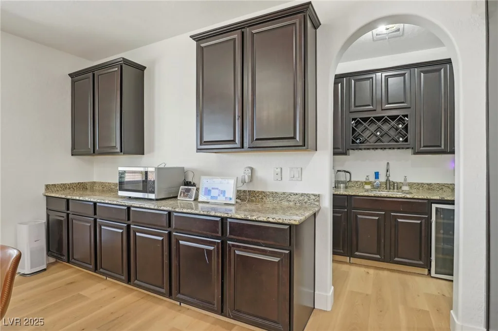 7426 Olmstead, Las Vegas, NV 89166
