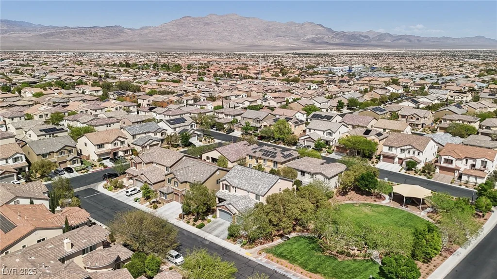 7426 Olmstead, Las Vegas, NV 89166