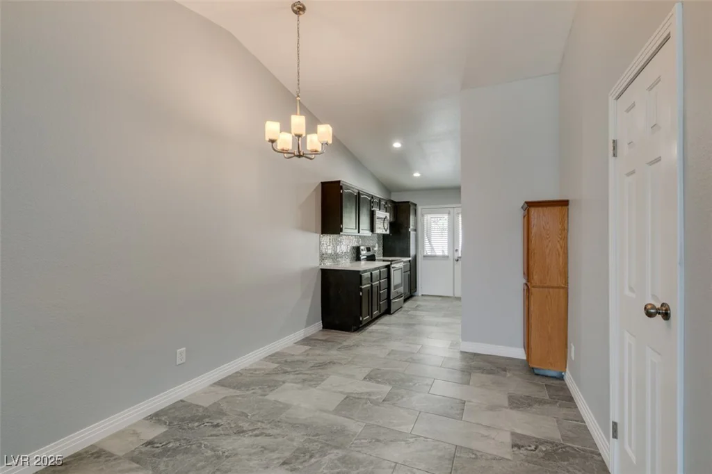 1816 Discus, Las Vegas, NV 89108