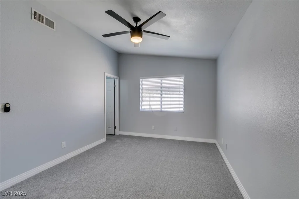 1816 Discus, Las Vegas, NV 89108