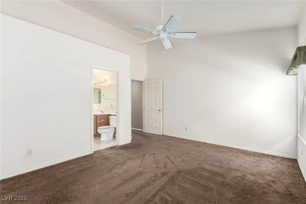 8233 Valley Stream, Las Vegas, NV 89131
