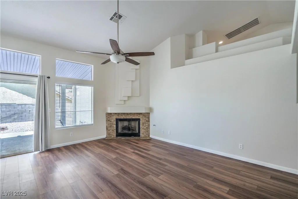 818 Coastal Beach, Henderson, NV 89002