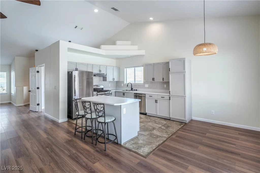 818 Coastal Beach, Henderson, NV 89002