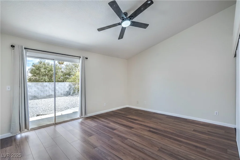 818 Coastal Beach, Henderson, NV 89002