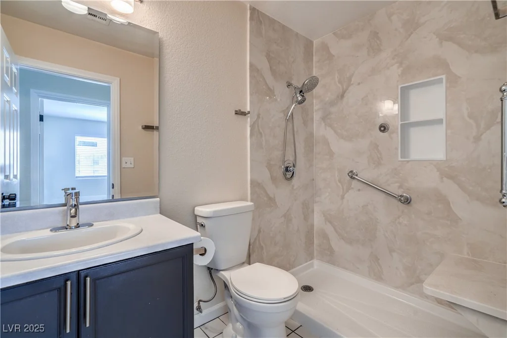 818 Coastal Beach, Henderson, NV 89002