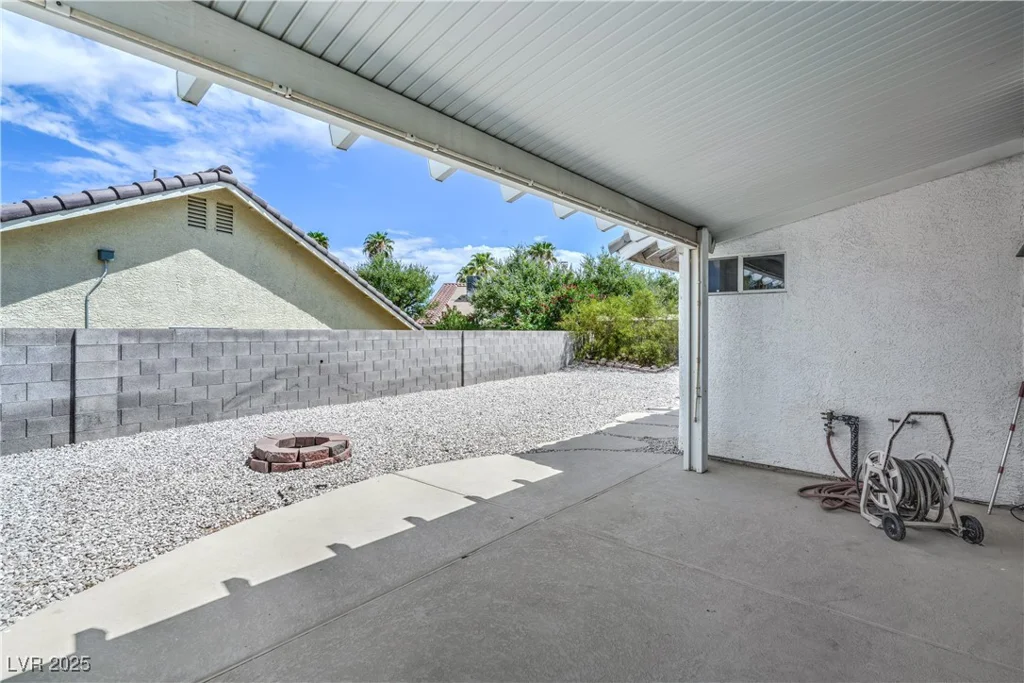 818 Coastal Beach, Henderson, NV 89002