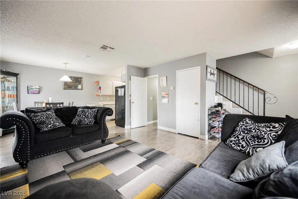 2915 Cedar, Las Vegas, NV 89101