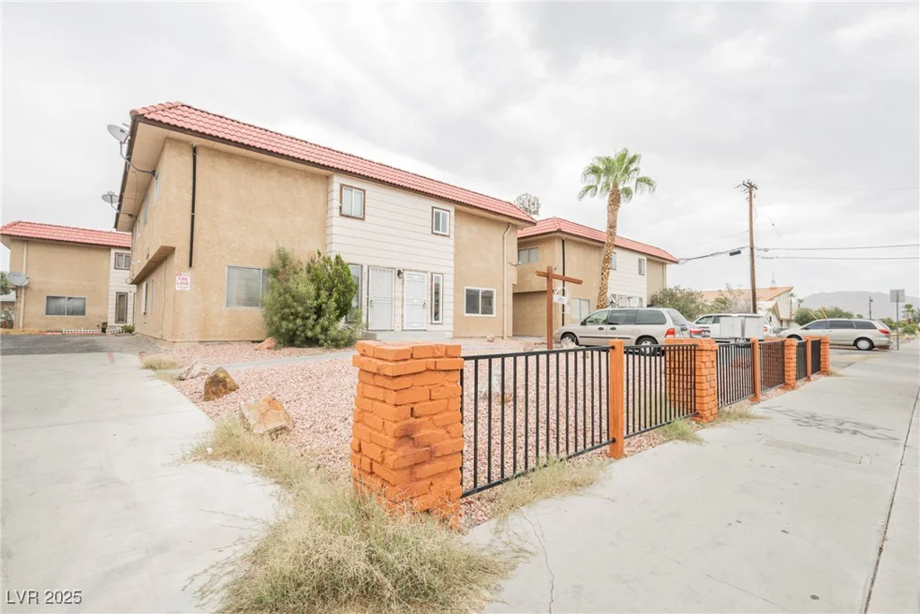 2915 Cedar, Las Vegas, NV 89101