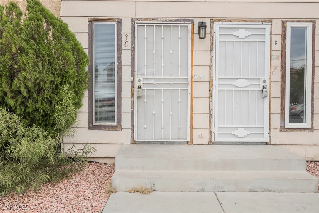 2915 Cedar, Las Vegas, NV 89101