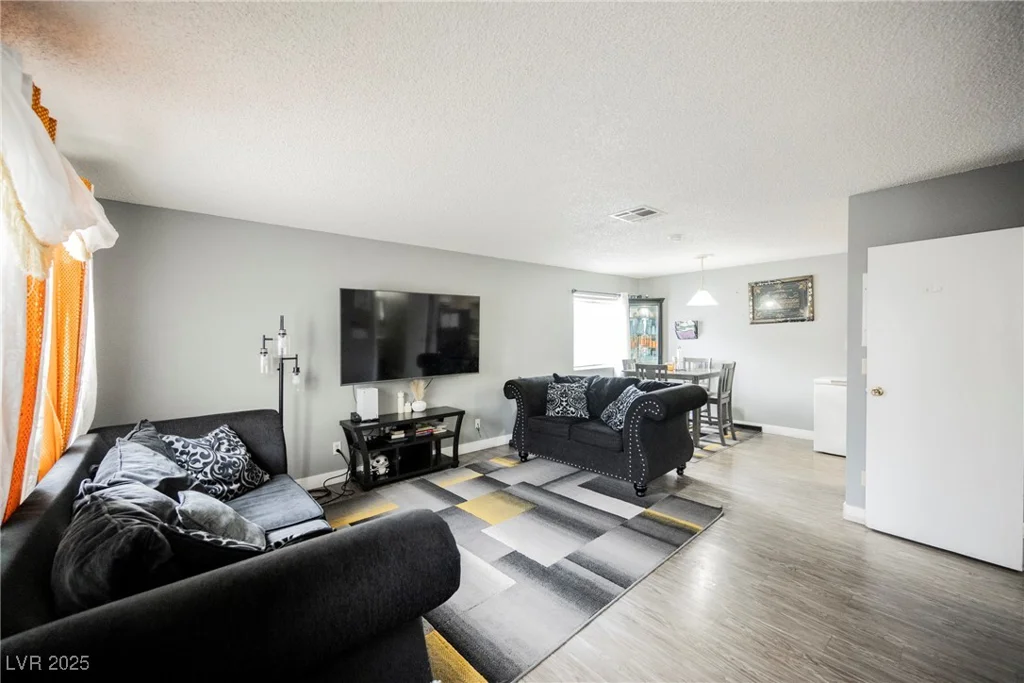 2915 Cedar, Las Vegas, NV 89101