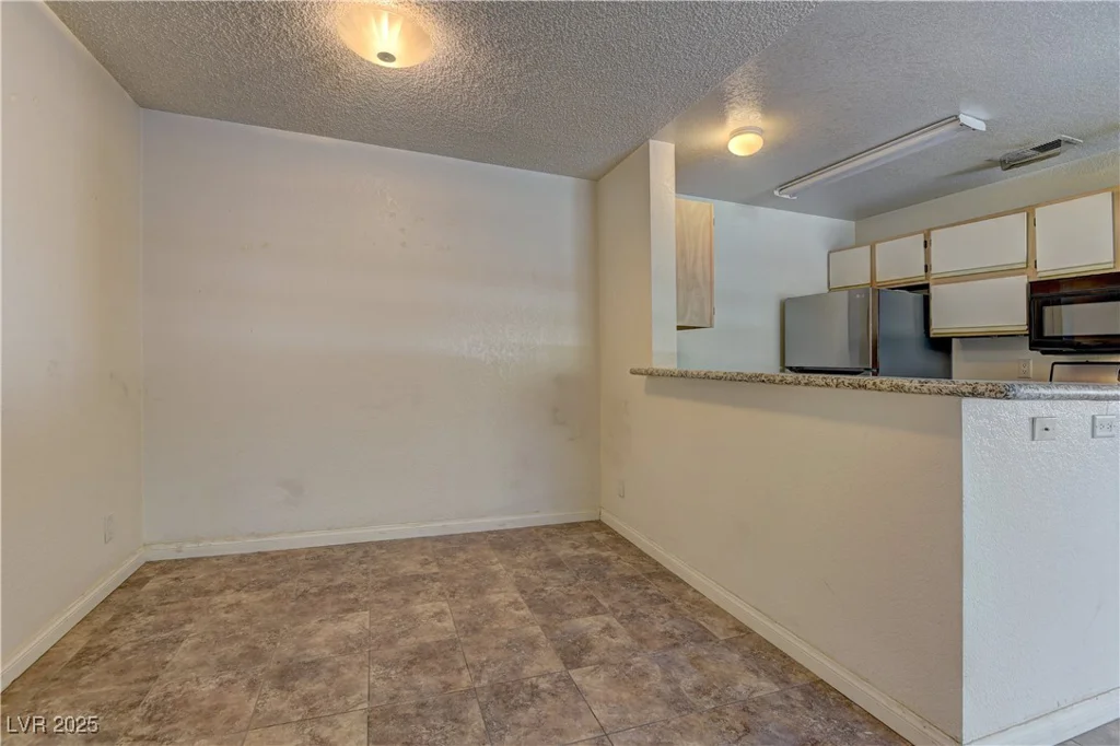 2200 Fort Apache, Las Vegas, NV 89117