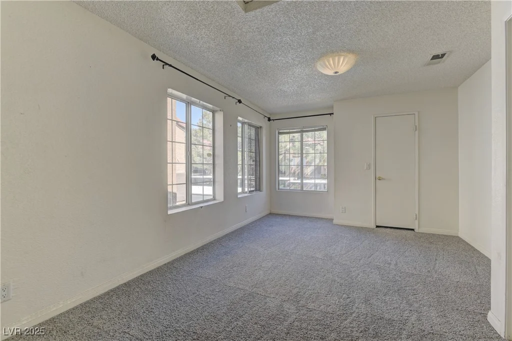 2200 Fort Apache, Las Vegas, NV 89117