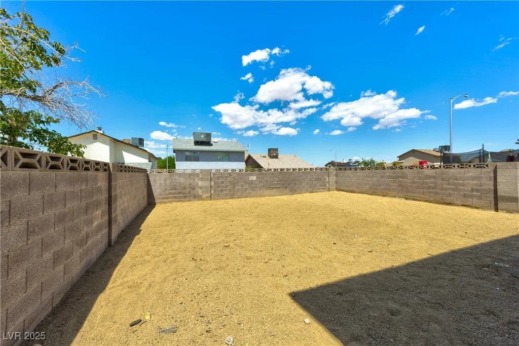 529 Dutchman, Henderson, NV 89011