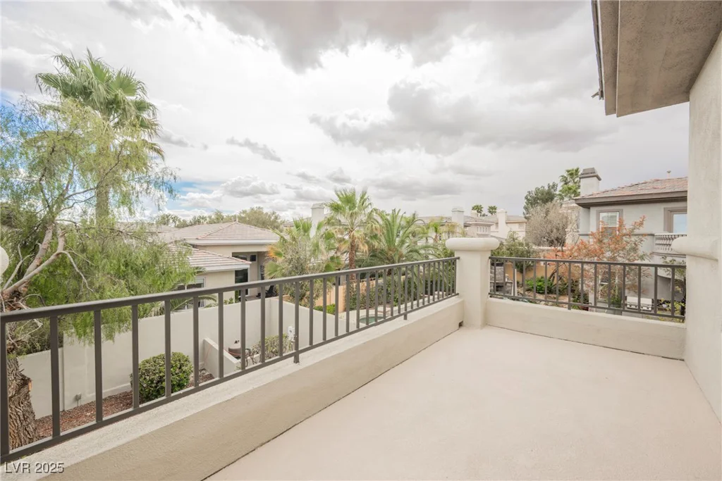 516 Pinnacle Heights, Las Vegas, NV 89144