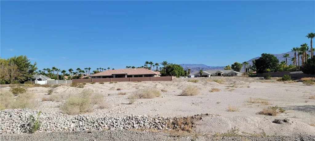 7026 Farm Road, Las Vegas, NV 89131