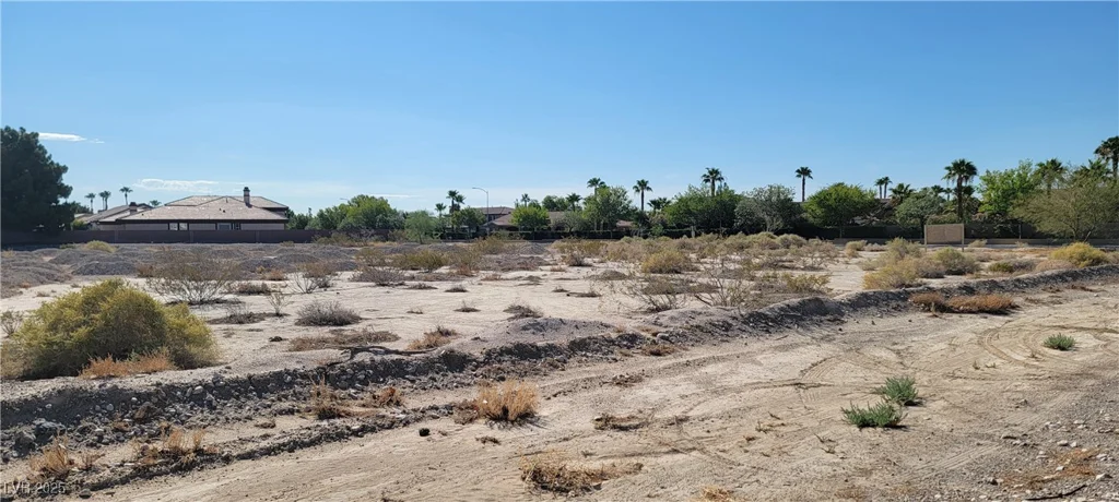 7026 Farm Road, Las Vegas, NV 89131