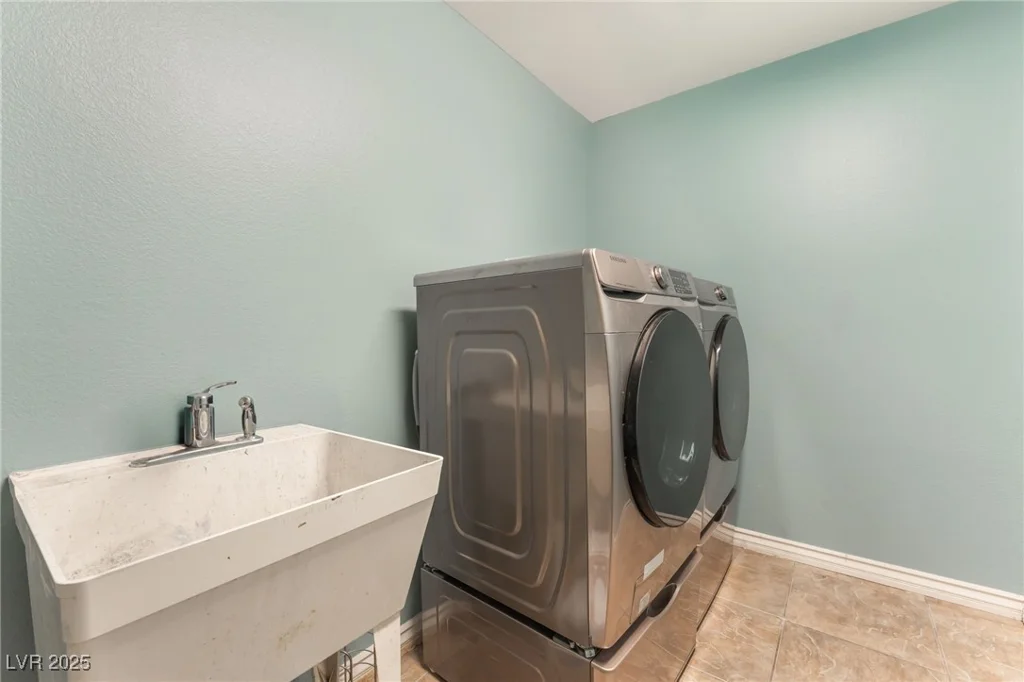 5841 Revital, Las Vegas, NV 89131
