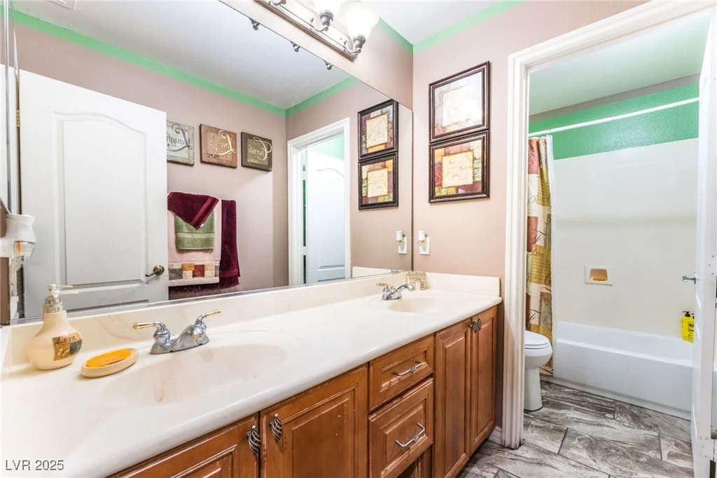 5841 Revital, Las Vegas, NV 89131