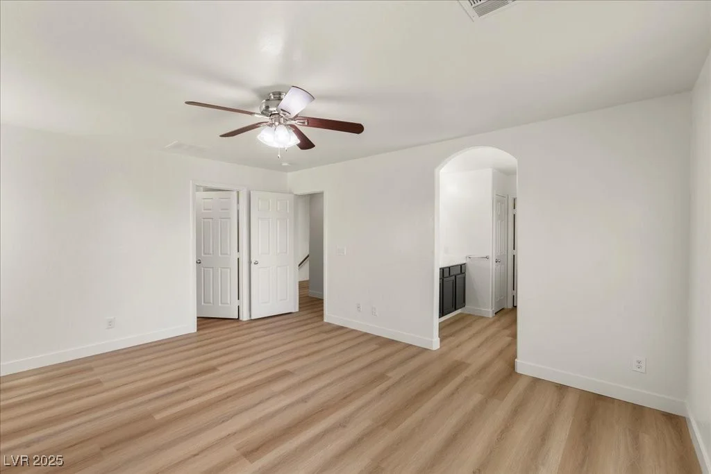 22 Tribute Peak, Las Vegas, NV 89148