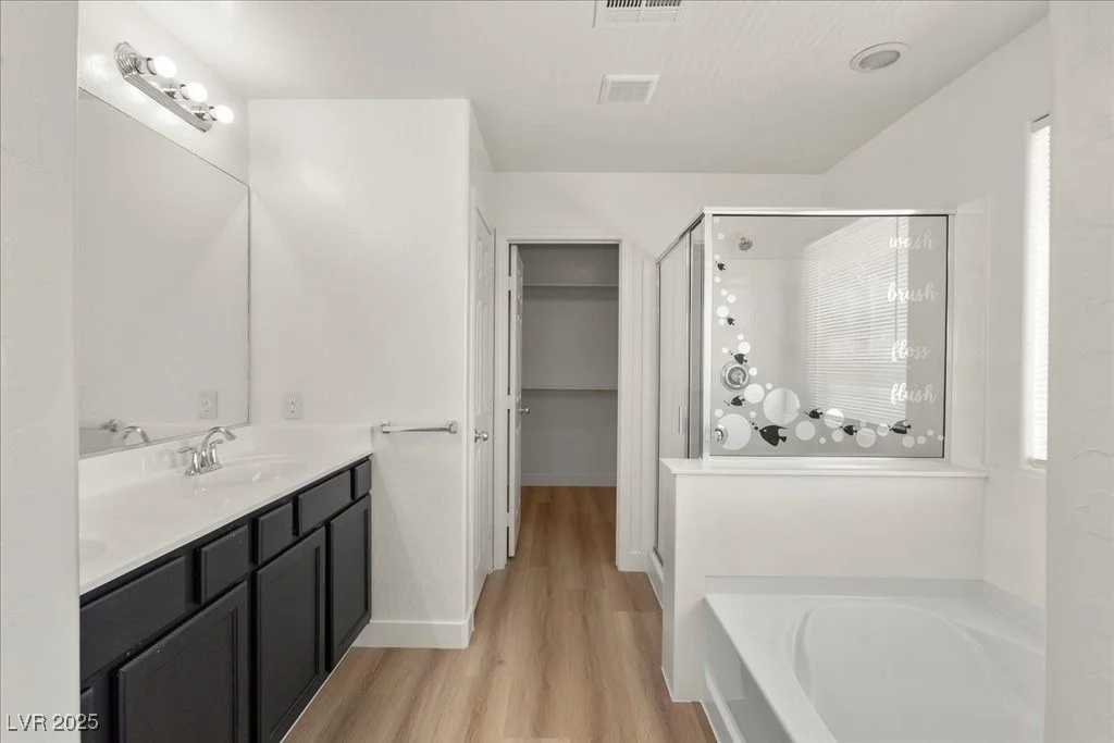 22 Tribute Peak, Las Vegas, NV 89148