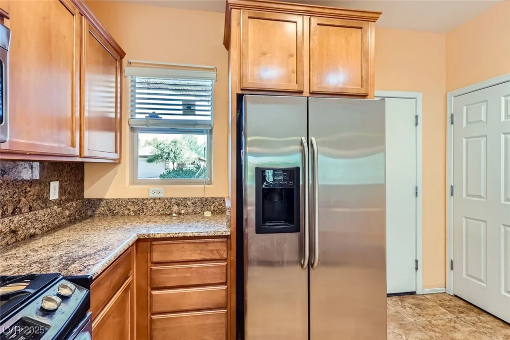 6128 Isola Peak, Las Vegas, NV 89122