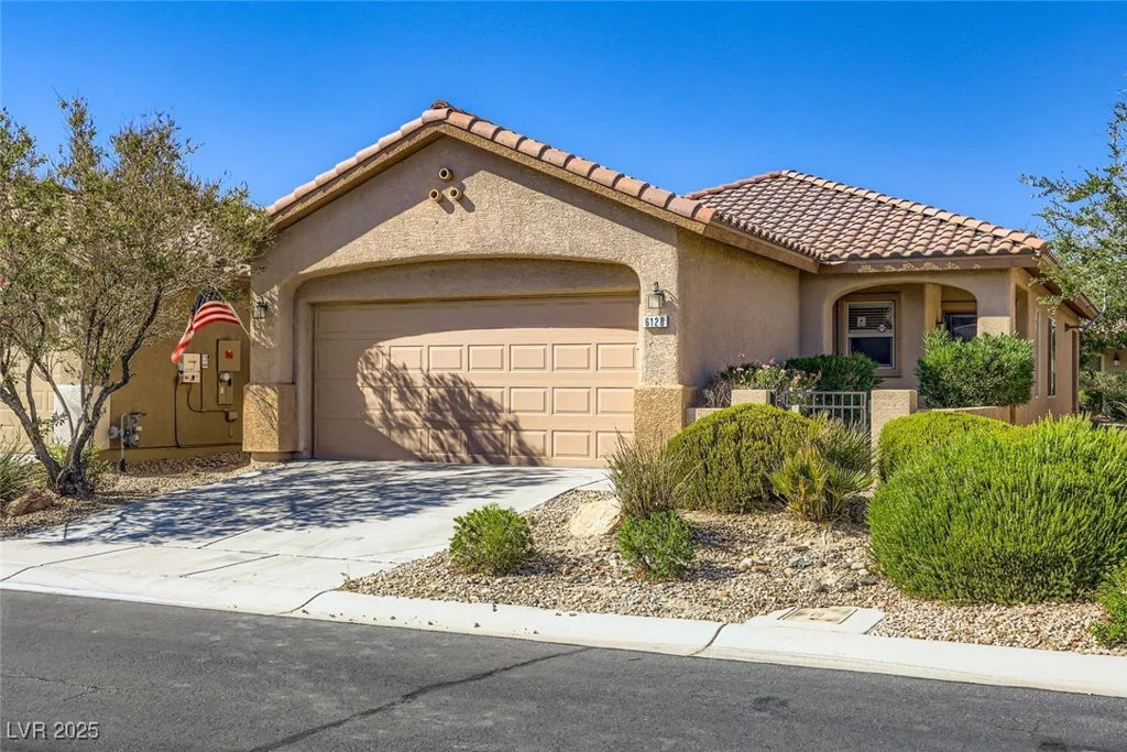 6128 Isola Peak, Las Vegas, NV 89122