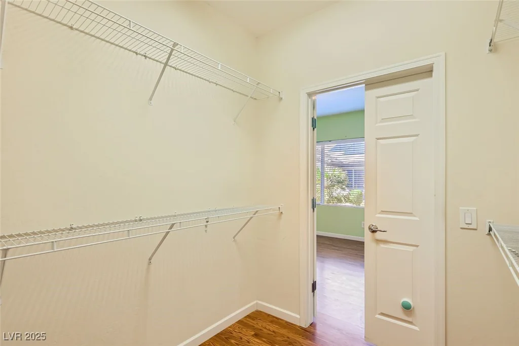6128 Isola Peak, Las Vegas, NV 89122