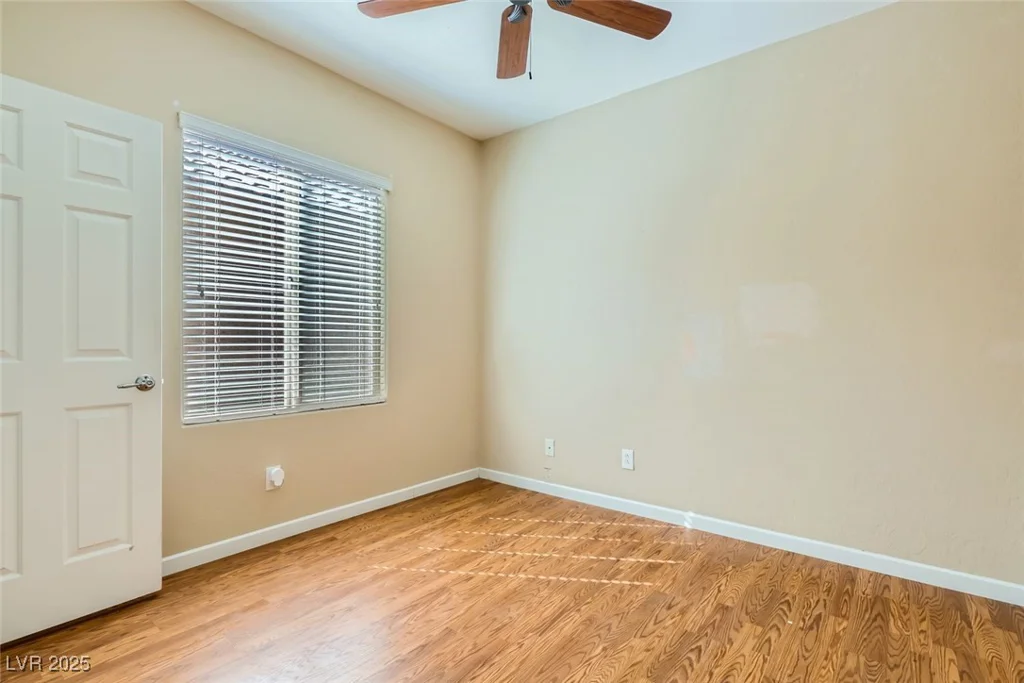 6128 Isola Peak, Las Vegas, NV 89122