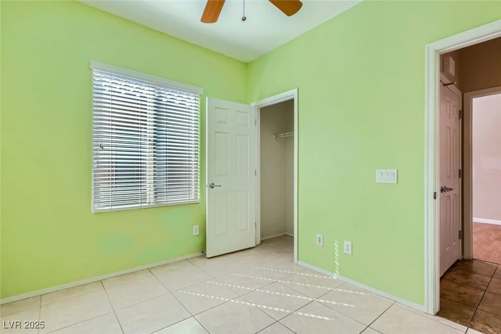 6128 Isola Peak, Las Vegas, NV 89122
