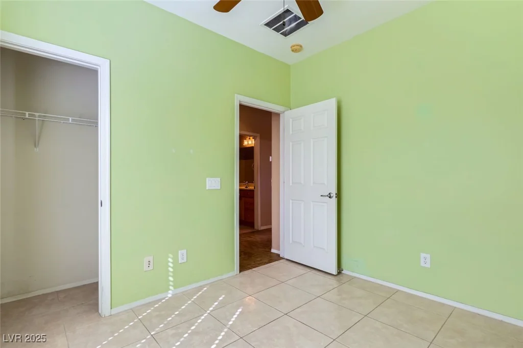 6128 Isola Peak, Las Vegas, NV 89122