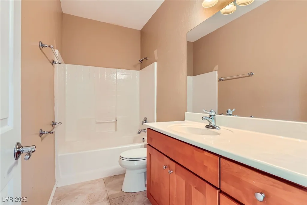 6128 Isola Peak, Las Vegas, NV 89122